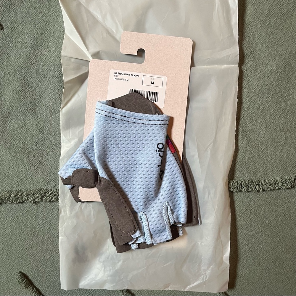 Velocio Ultralight Glove